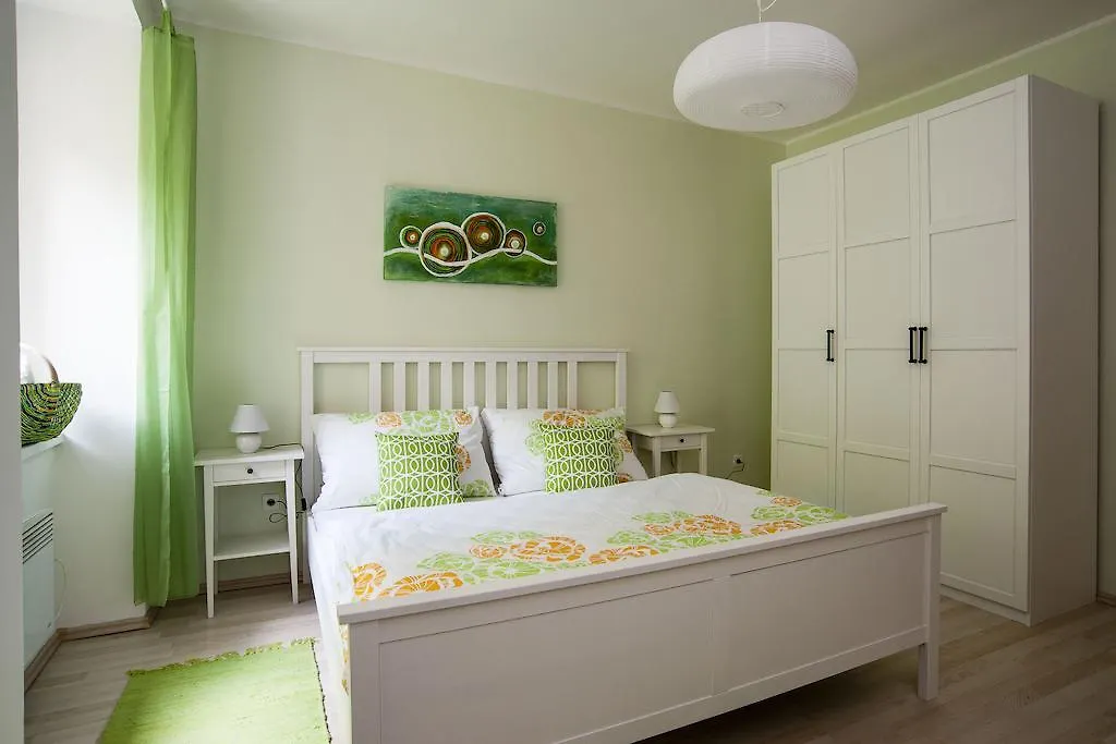 פראג Apartment Klara 0*,